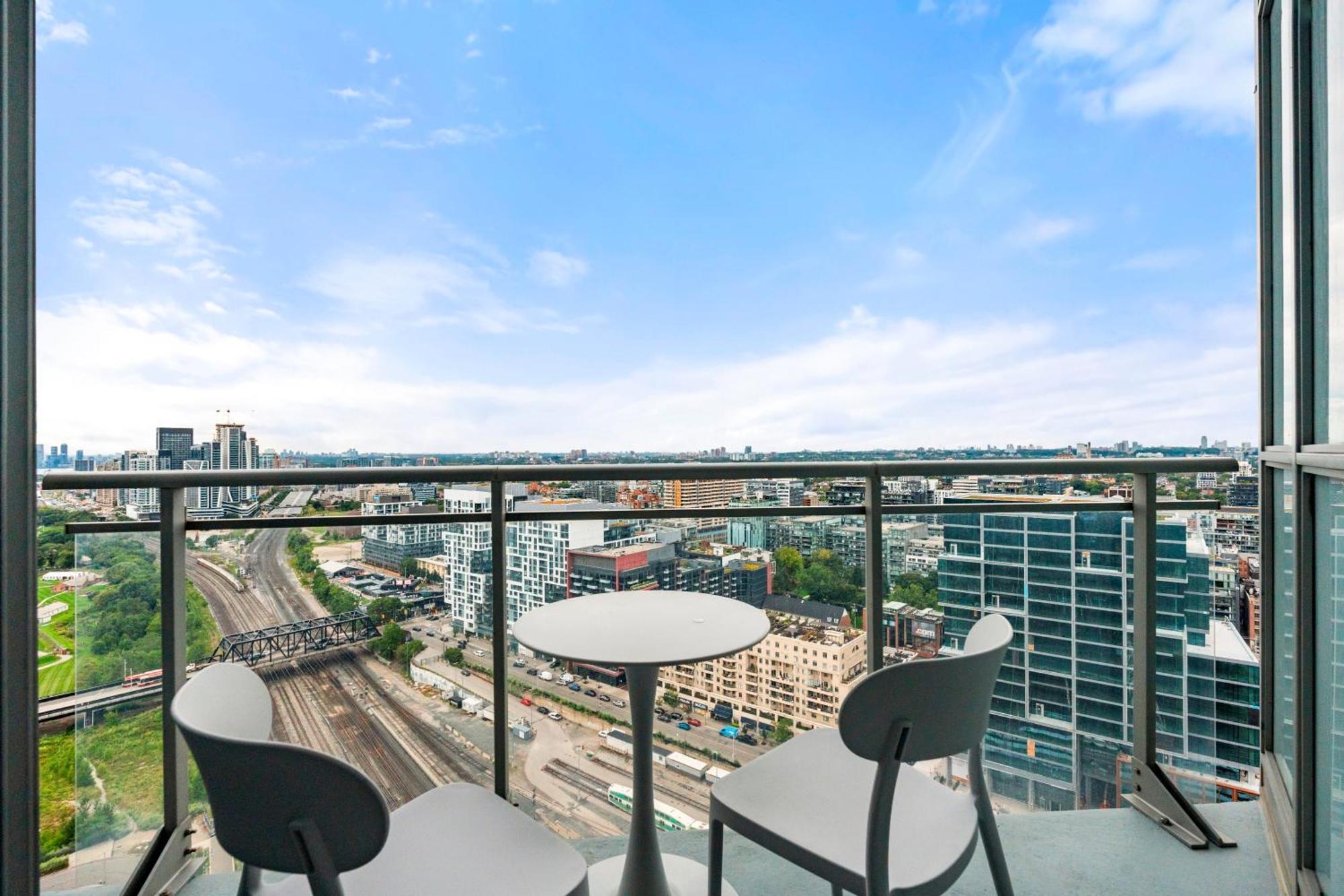 Globalstay Elegant Downtown Apartments Toronto Eksteriør billede
